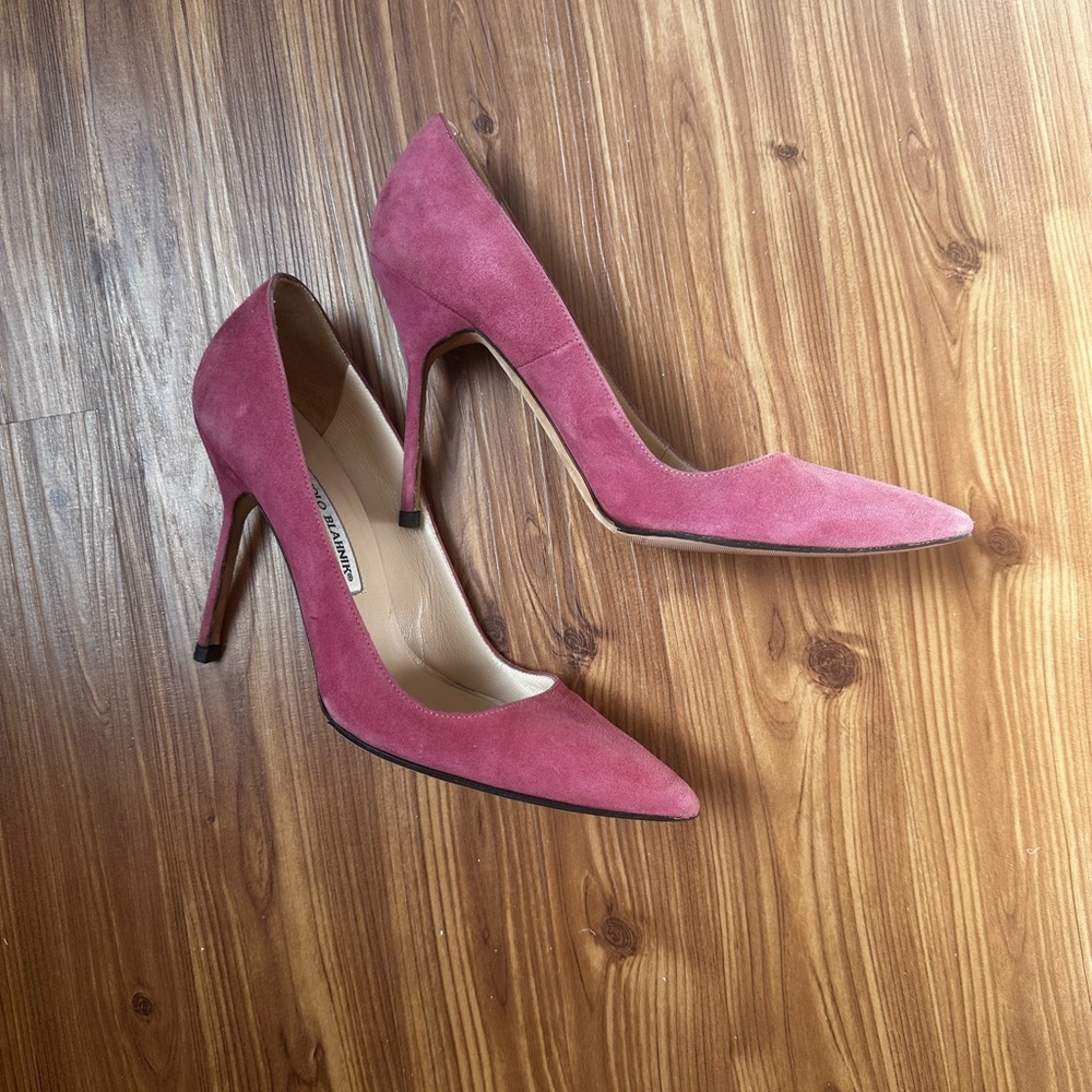 Manolo Blahnik Pink Suede Heels